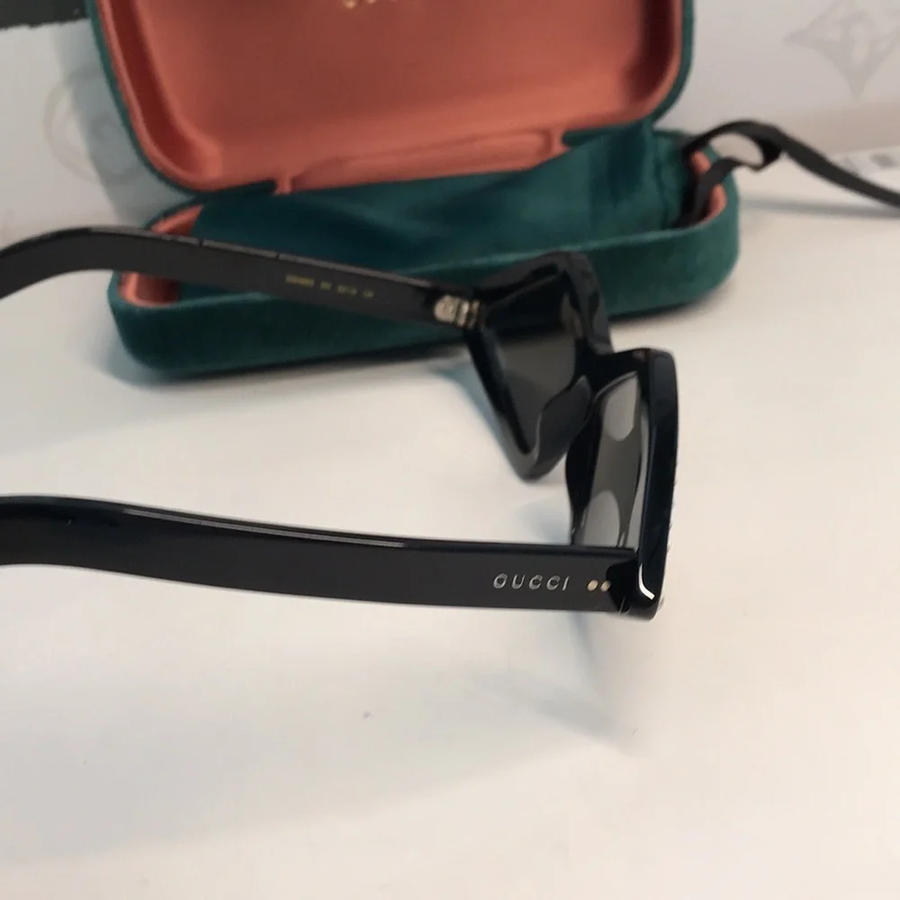 New Authentic Gucci Black Rhinestone Sunglasses. GG0496s 004 - Picture 11 of 14